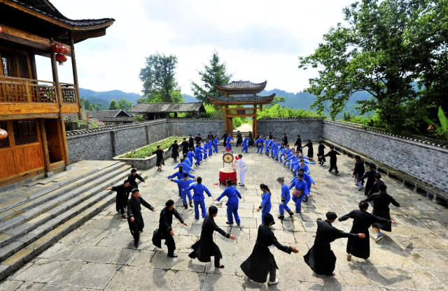 image001 (2).jpg image001 (2).jpg